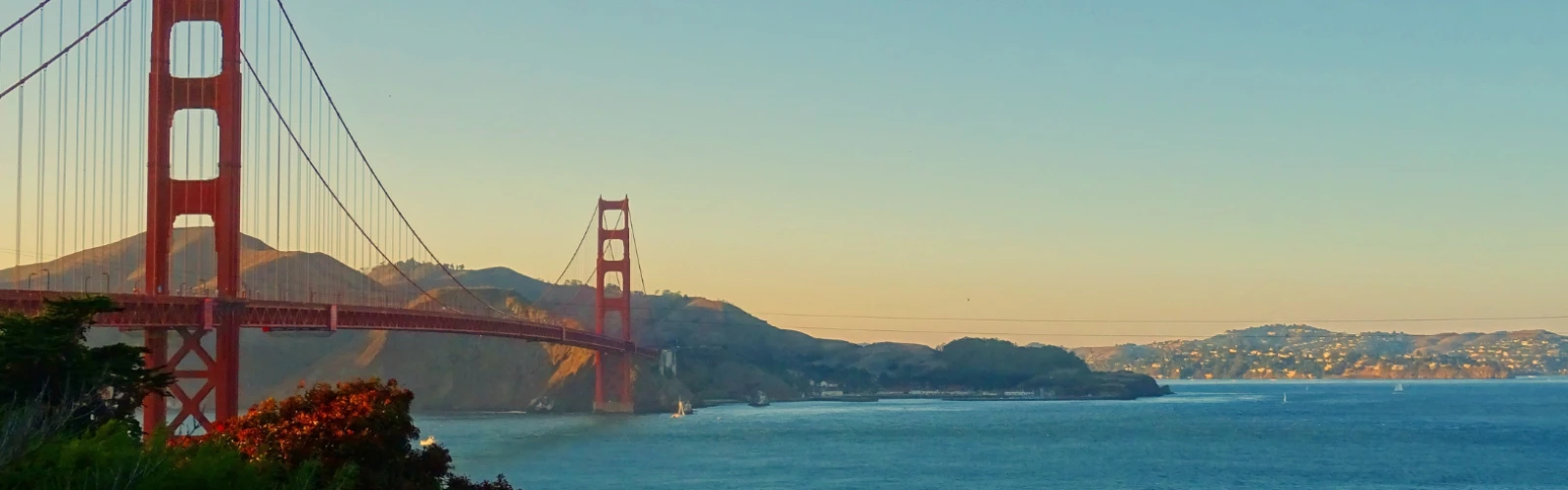 San Francisco Travel Guide: Top Attractions, Iconic Landmarks & Hidden Gems